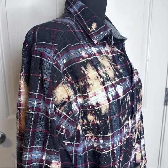 Soft flannel custom bleached shirt women’s medium - Picture 7 of 12